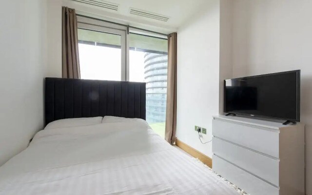 Apartment - Canarywharf - City of London - Sleeps4