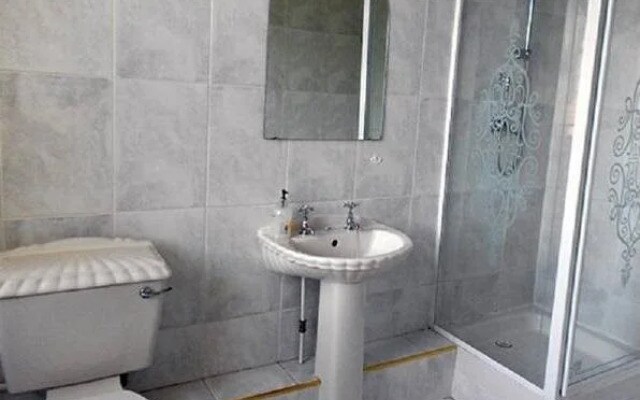 Green Park Hotel