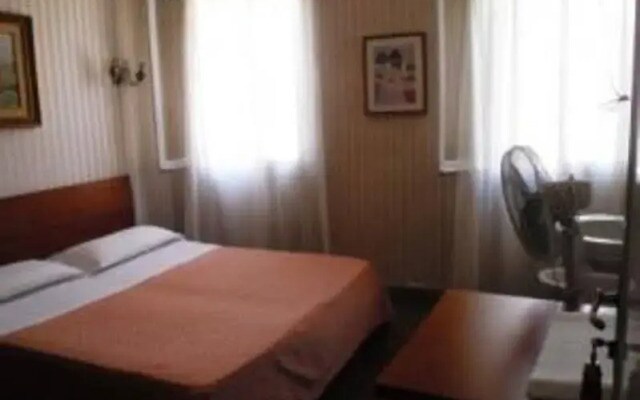 Hotel Leonardo
