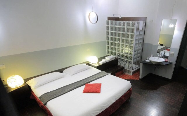 Ecce Roma Suites