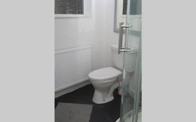 Hullidays - University Side Lg 4 bed House