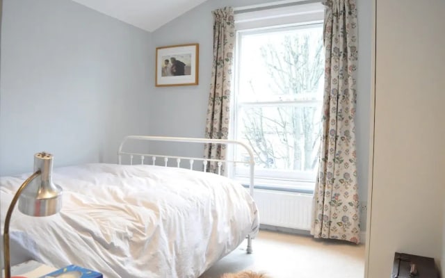 Fantastic 2 Bedroom Flat in Great Location