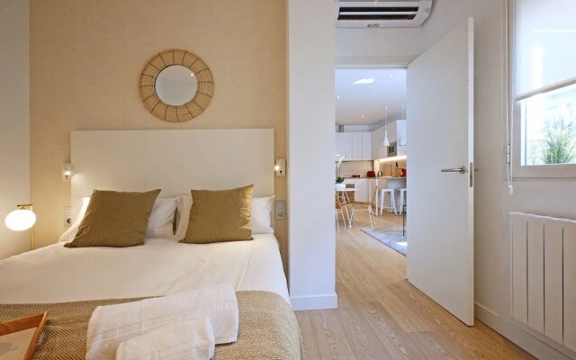Principe Letras II by Madflats Collection