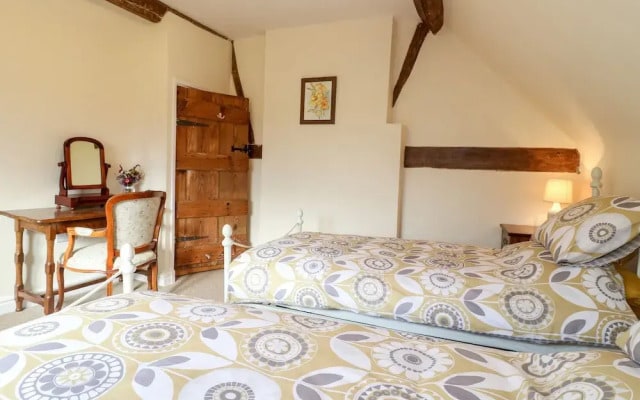Tolldish Cottage