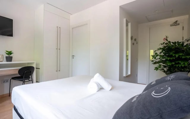 Limehome Barcelona Carrer de Fontcoberta