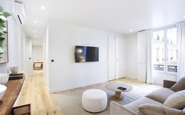 Sublime Apartment Center of Paris