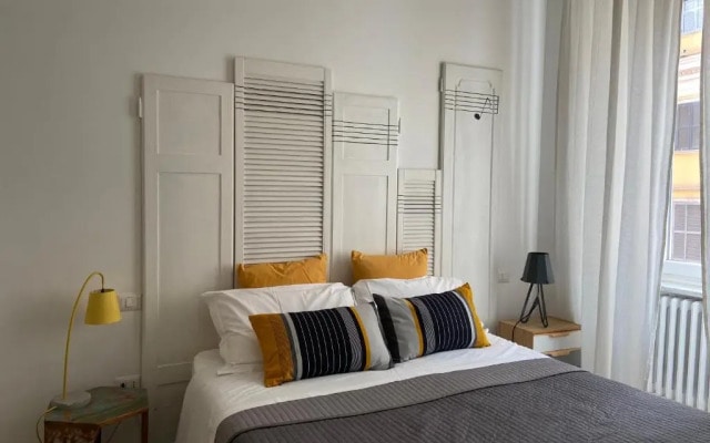 B&B Room of Arts