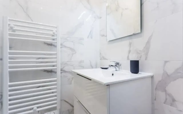Comfortable Apartment -1br/4p- La Roquette
