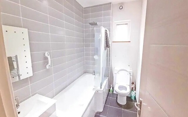 Beautiful 2-bed Apartment in London