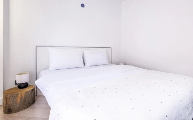 Central Flat Close to Macka Park in Visnezade