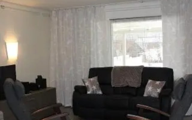 Majoituspalvelu Nurmi Apartments Välitie