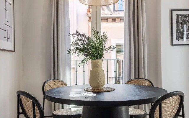 Bowie - 1 Bedroom Pool in Chueca