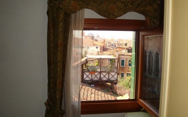Hotel Casa Linger