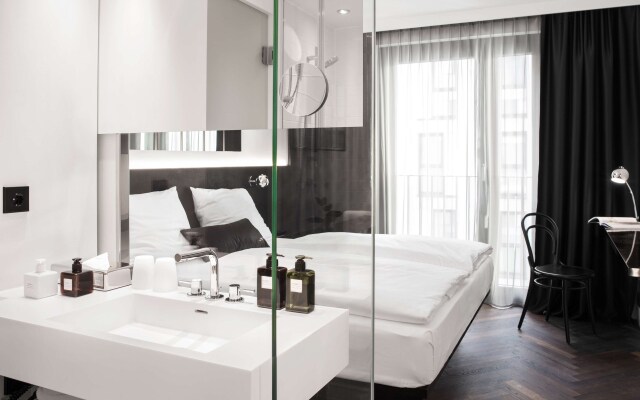 Hotel AMANO Grand Central