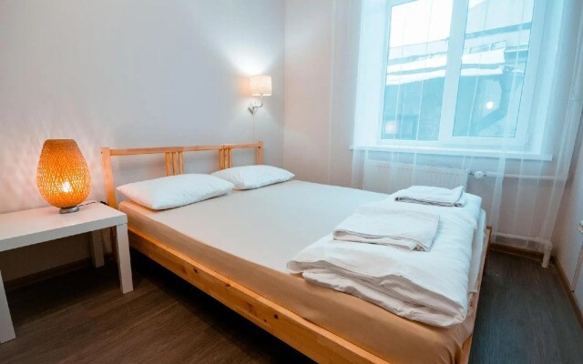 Late Breakfast Club Hotel