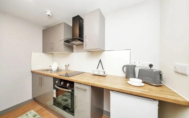 Hotel Apartment in Ilford