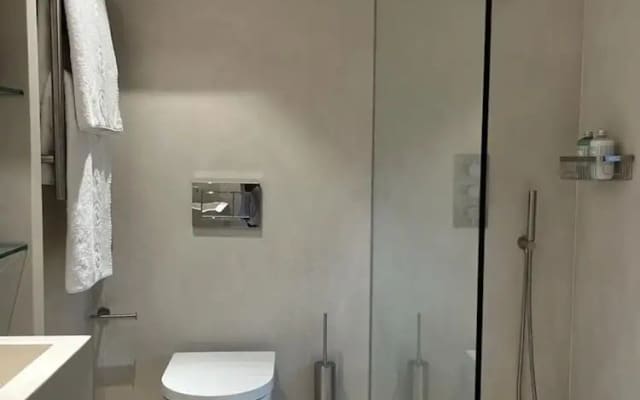 Luxury Suite in Cadogan Square III