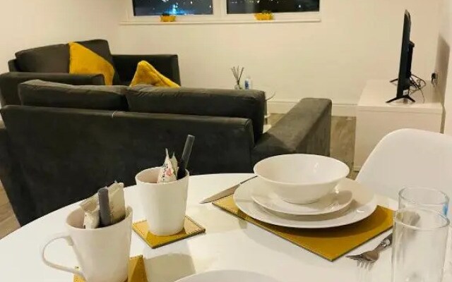 #0509 Two Bedroom Serviced Apartment- Free Parking