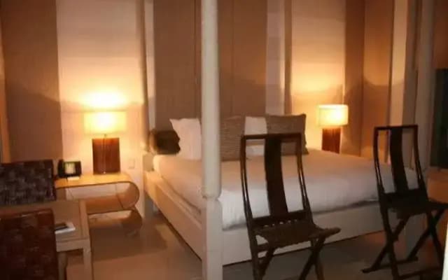 The Hempel Hotel