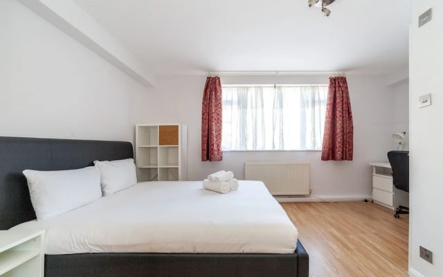 Central And Stylish Flat Regent's Park