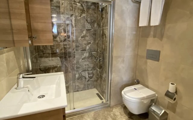 Отель Vitabella Suites