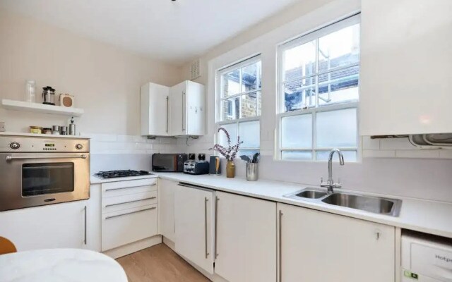 The Elmington Estate Place Elegant 1bdr Flat