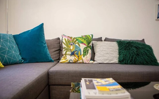Lovely and Chic 1 Bed apt Next to Atocha