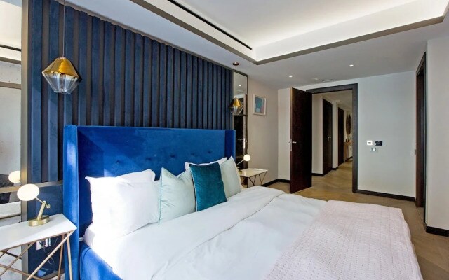 2-bed Superior Apt 208