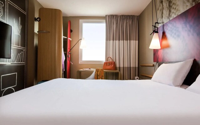 ibis Paris Défense Courbevoie