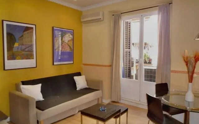 Foster Apartamentos Sol