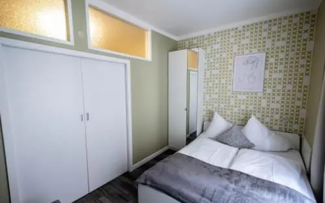 Old Town Rybna Apt by Ruterra