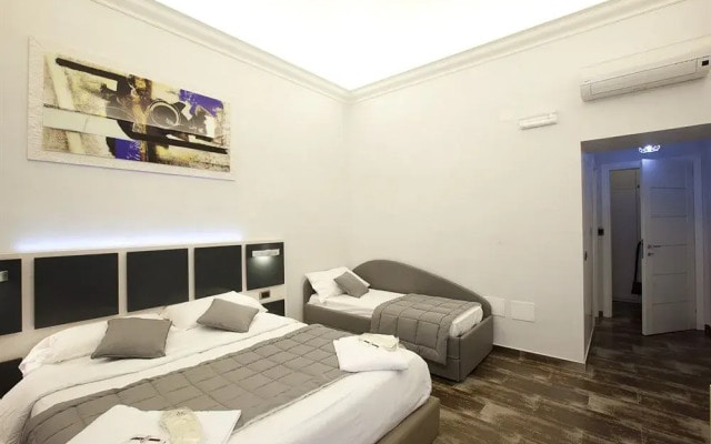 Dem Guesthouse