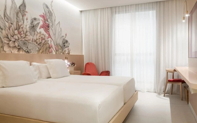 45 Times Barcelona Hotel