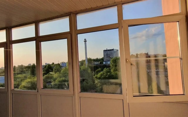 Apart Aprel (Апарт Апрель) на улице Александра Хохлова 1