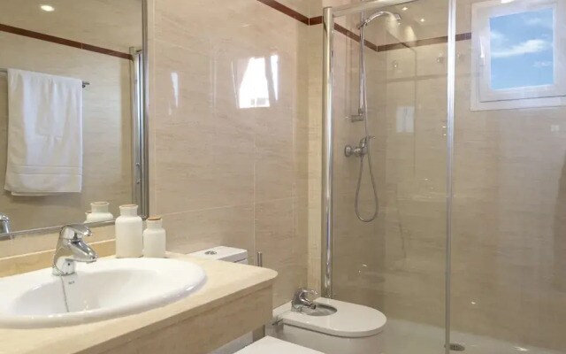 Living4Malaga Blue Bay