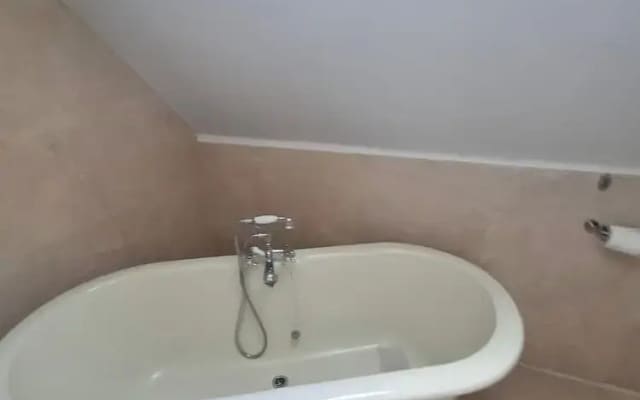 Modern Apartment - Quiet Location