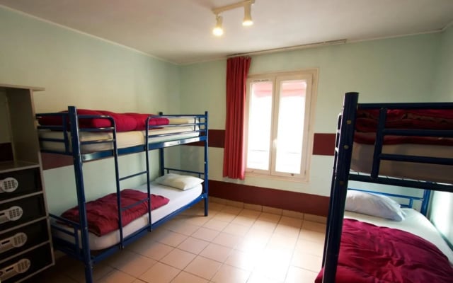 Auberge Internationale des Jeunes - Hostel