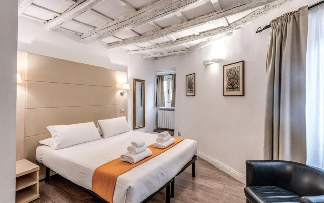 Condotti Inn