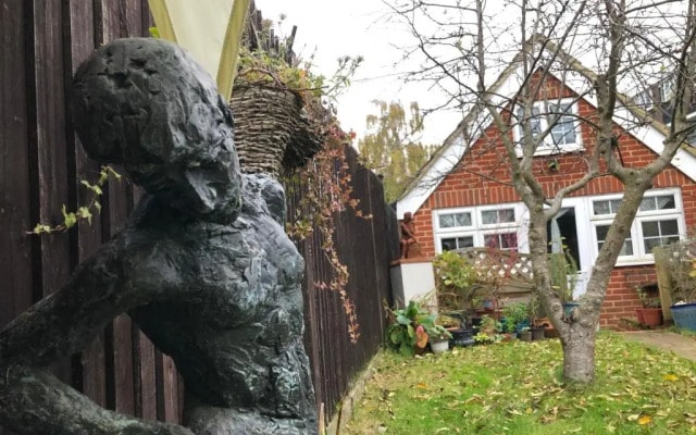 The Artist’S Hideaway. (Adults Only)