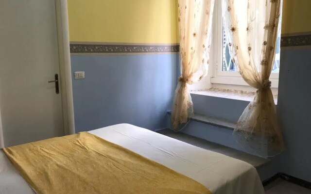 Moon Bay House Rome