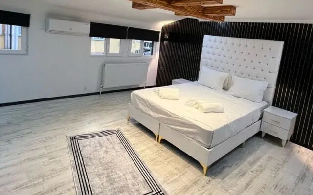Montenegro Suit Hotel