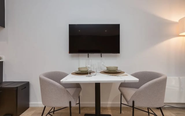 Spacious City Studio