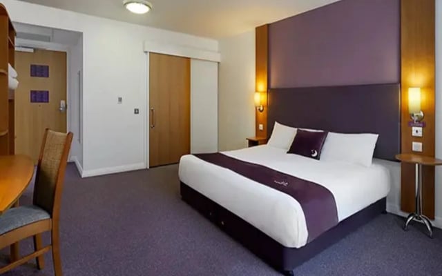 Premier Inn Chessington