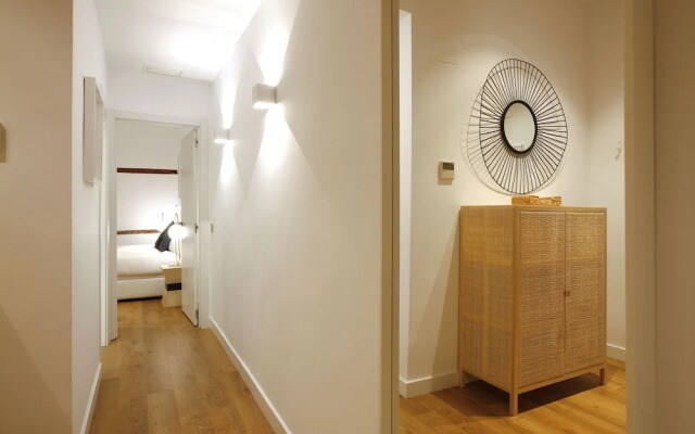 Madrid Centric V by Madflats Collection