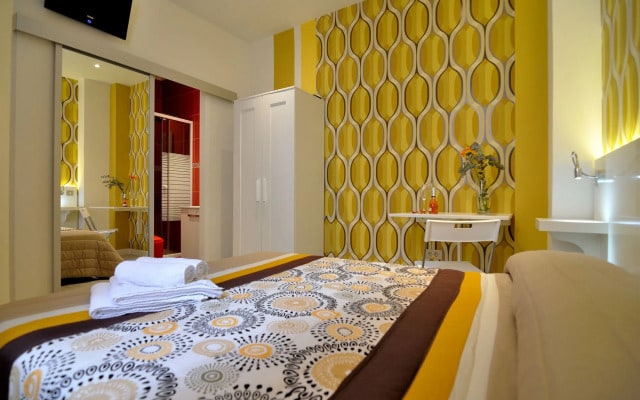 Hostal Far Home Plaza Mayor