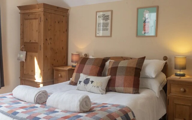 Pinfold Cottage