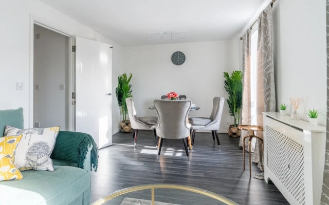 Stowe Suite by Rehoboth - Abbey Wood