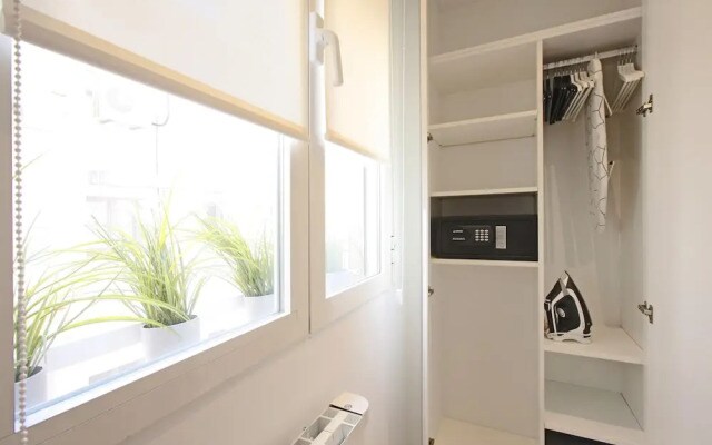 Principe Letras II by Madflats Collection