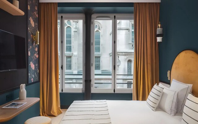Dandy Hotel