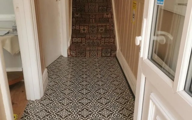 leedshouse guest house